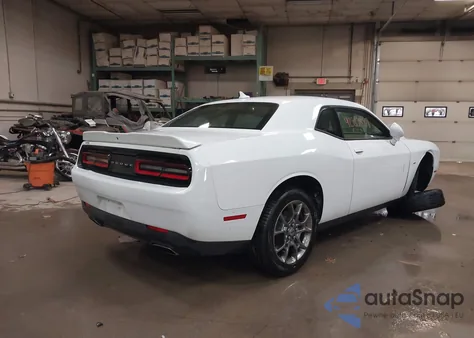 2017 Dodge Challenger Gt from USA, damaged, VIN 2C3CDZGG5HH555594